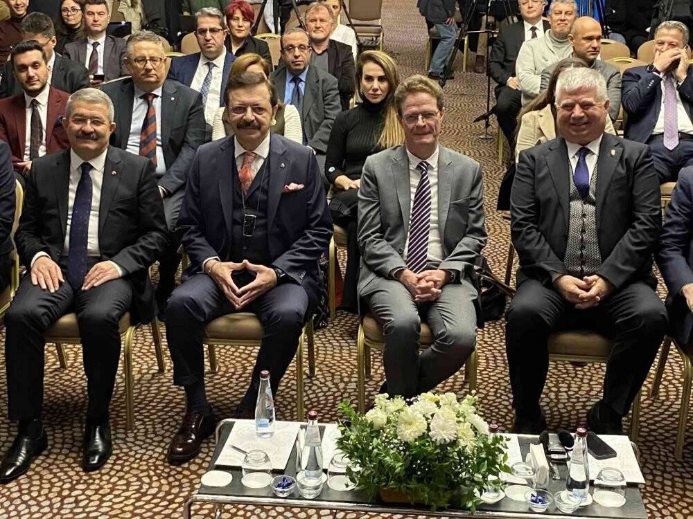 TOBB Başkanı Hisarcıklıoğlu: AB, Türkiye'nin en büyük ihracat ve ithalat ortağıdır