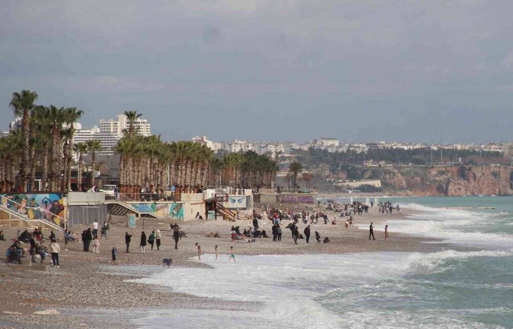 Dün fırtına vardı, bugün ziyaretçi akınına uğradı
