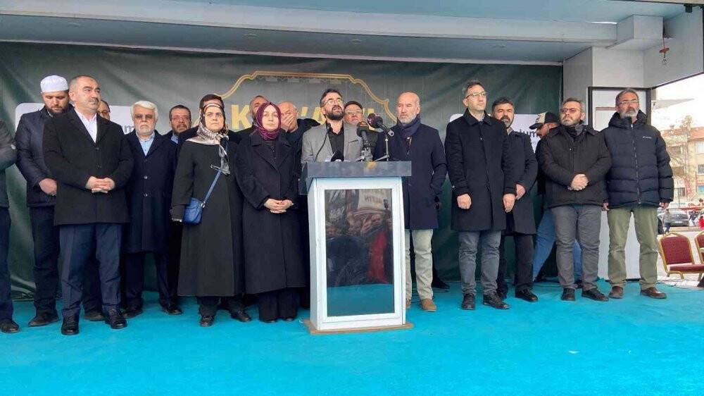 Konya’da Kur’an-ı Kerim’i Müdafaa yürüyüşü yapıldı