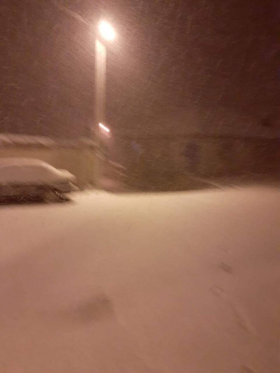 Konya'nın beklediği kar Afyonkarahisar’a kadar geldi