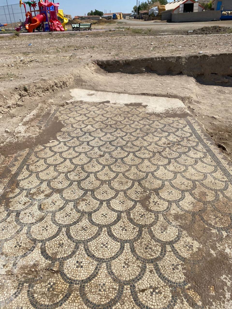 aa-20230129-30117588-30117584-anadolu-mozaigi-konyadaki-taban-mozaikleri-ozenle-korunuyor.jpg
