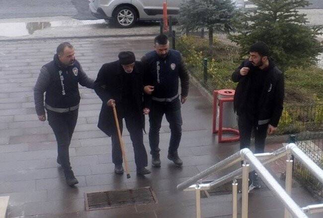 Karısını ve oğlunu öldüren 87 yaşındaki emekli astsubay tutuklandı