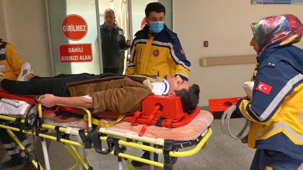 Adıyaman’da iki otomobil çarpıştı: 8 yaralı