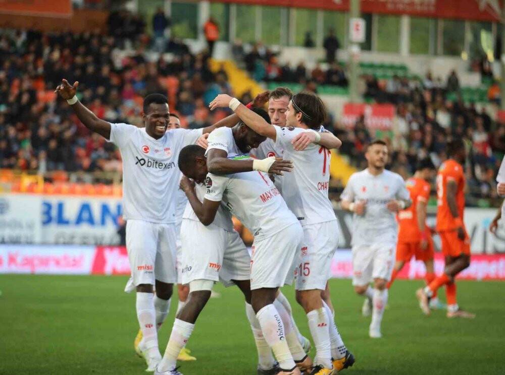Corendon Alanyaspor: 0 - DG Sivasspor: 3
