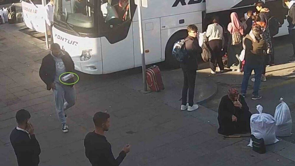 Konya'da çökertilen hacker çetesi bunu da yapmış: 500 kişinin kargosunu çalmışlar