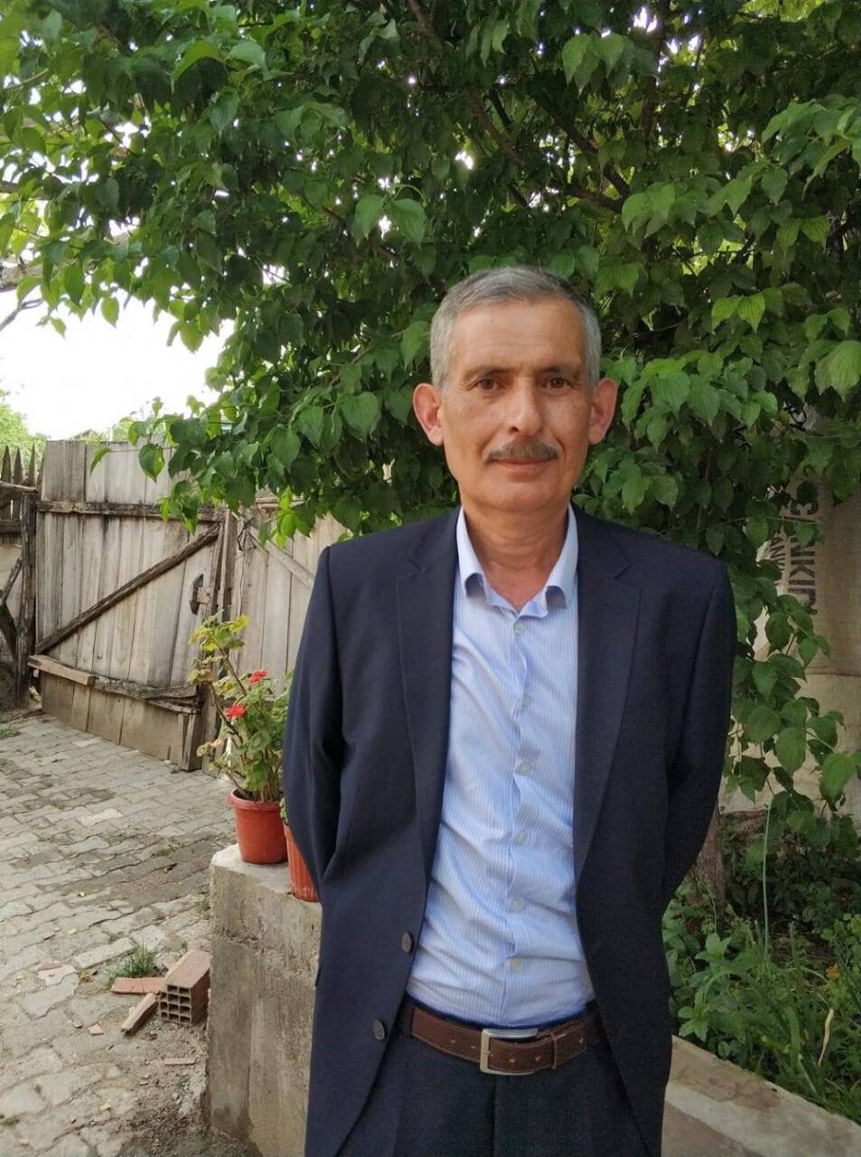 Oğlunu askere göndermeye hazırlanıyordu,  evinde ölü bulundu