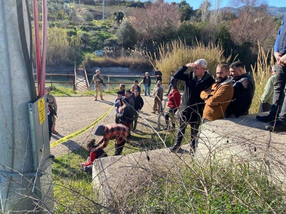 Antalya’da korkunç infaz : Mahalle muhtarı dahil 3 ölü