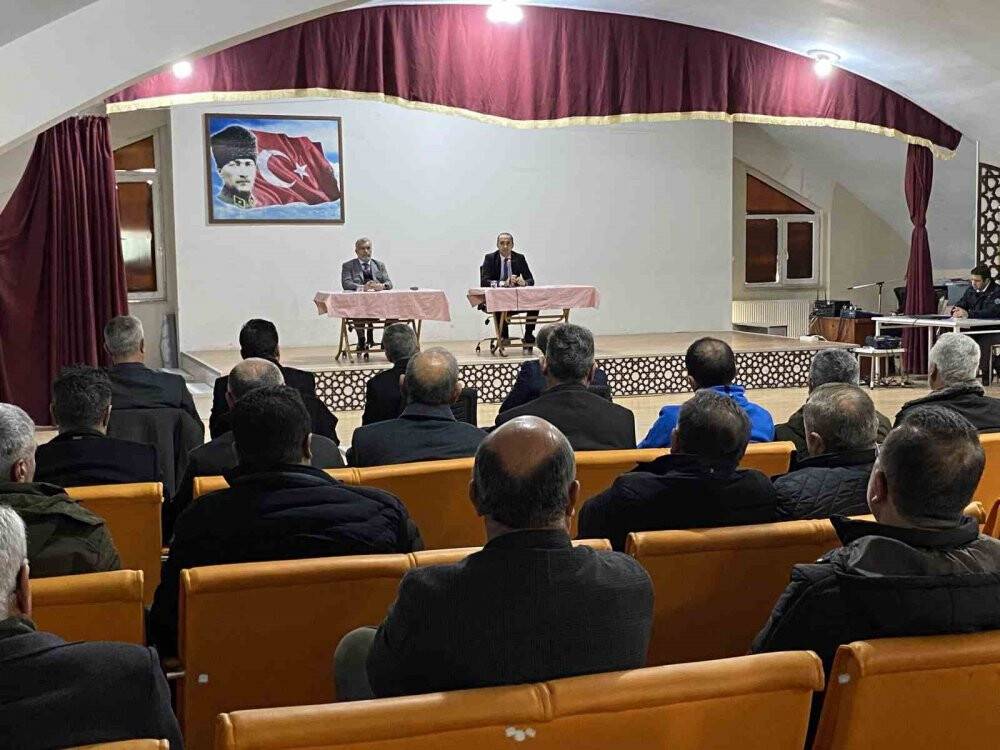 Kulu’da mahalle muhtarlarının sorunları dinlendi