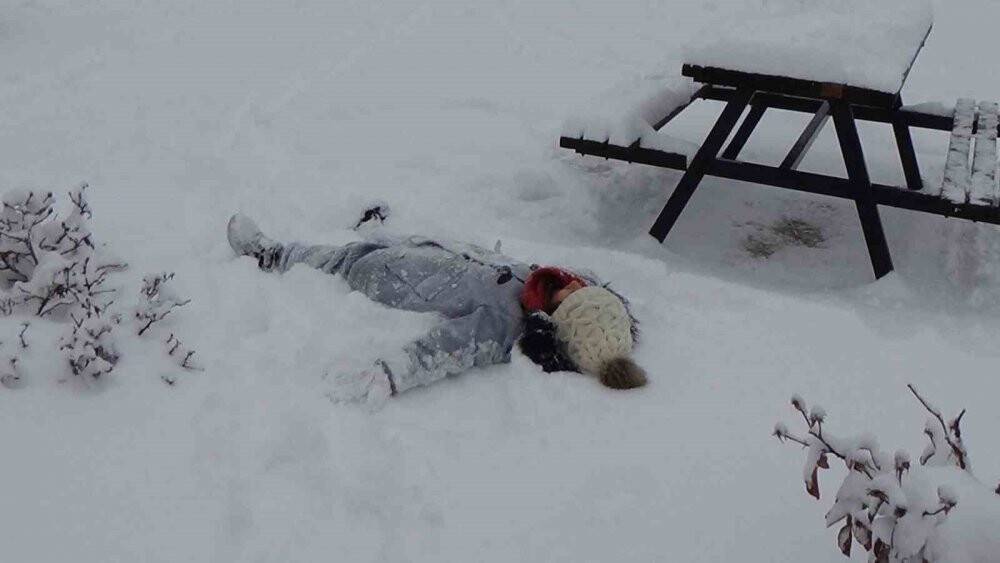 Kar, Karaman'ı beyaza bürüdü