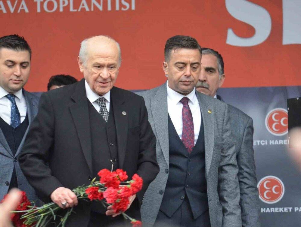Devlet Bahçeli, Kılıçdaroğlu’nu topa tuttu