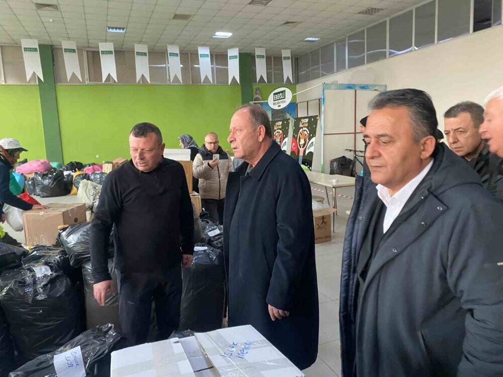 Ereğli’de deprem bölgesine yardımlar devam ediyor