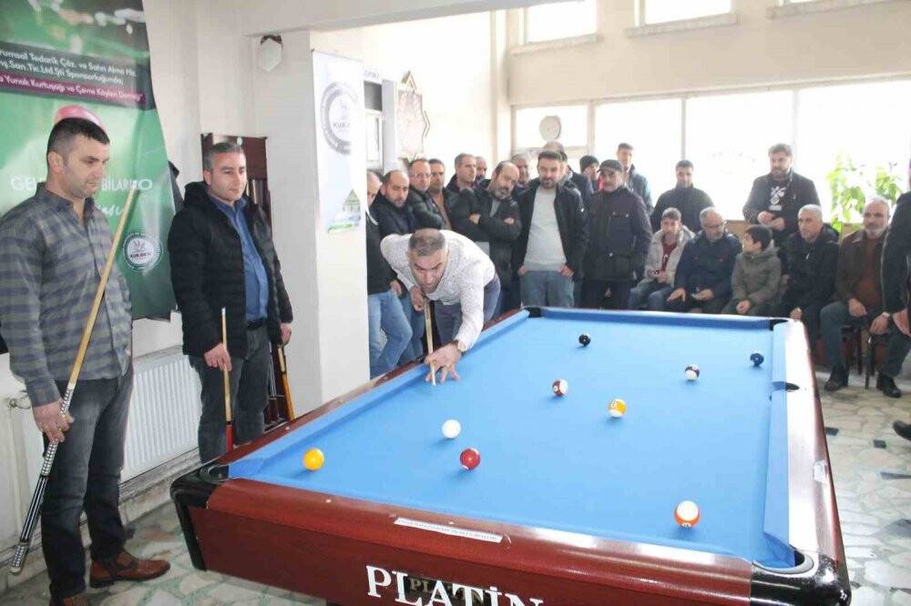 Konya Yunak Kurtuşağı Derneği’nde bilardo heyecanı
