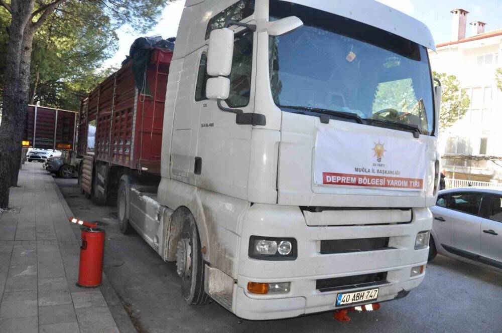 Muğla’dan yardım tırları yola çıktı