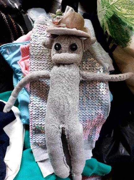 Yardım kolisindeki oyuncaklar içleri ısıttı