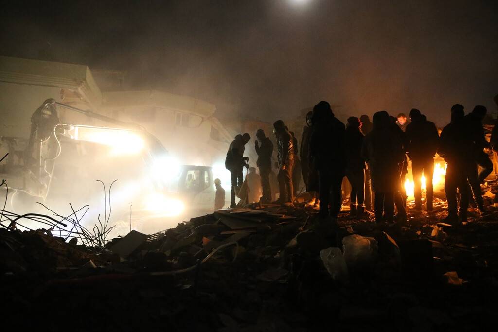 aa-20230209-30242804-30242799-kahramanmaras-merkezli-deprem.jpg