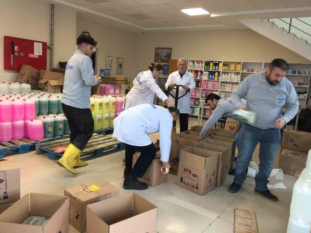 Liseden 1 ton hijyenik malzeme desteği