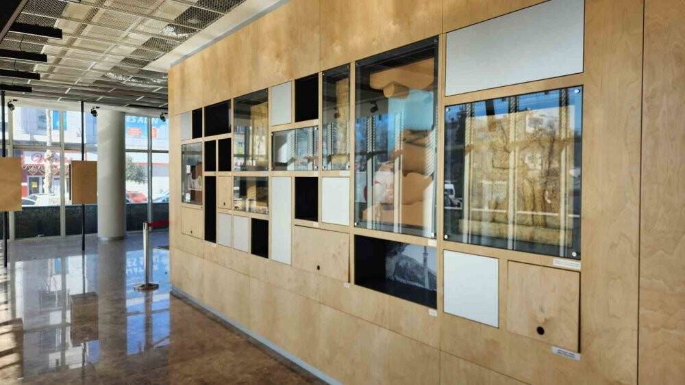 Binlerce yapının yok olduğu Adıyaman’da şaşırtan bina