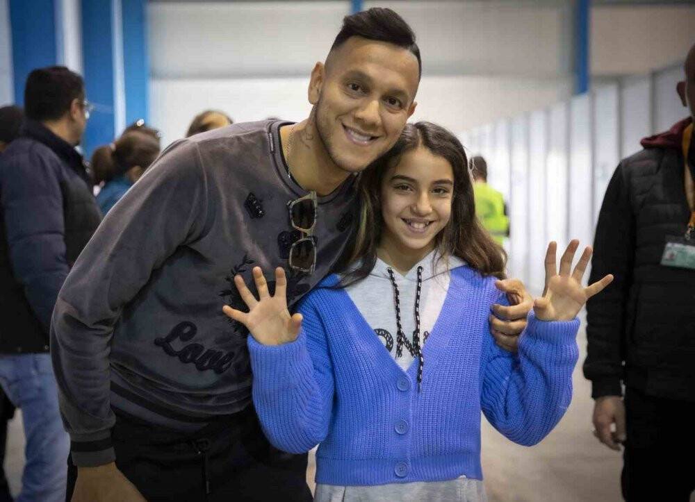 Josef de Souza, depremde ailesini kaybetmiş 1 kız çocuğu evlat edinecek