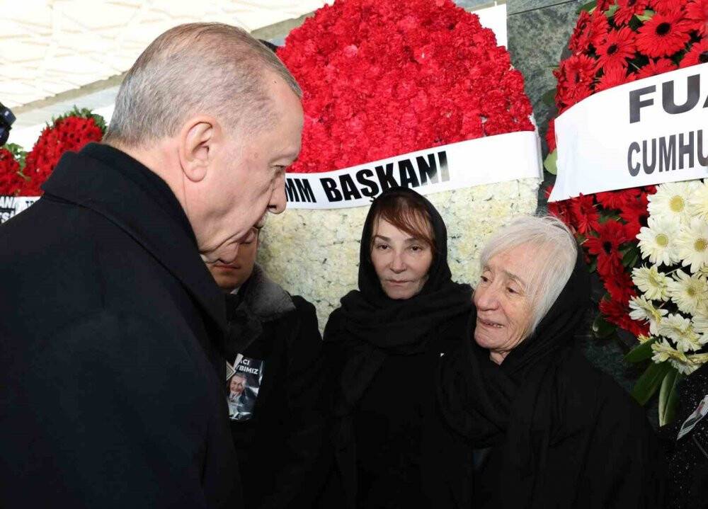 Eski CHP Genel Başkanı Deniz Baykal son yolculuğuna uğurlandı