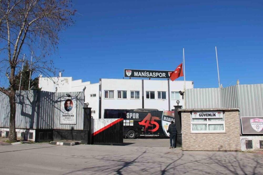 Manisaspor depremzedeler için tesislerinin kapısını açıyor