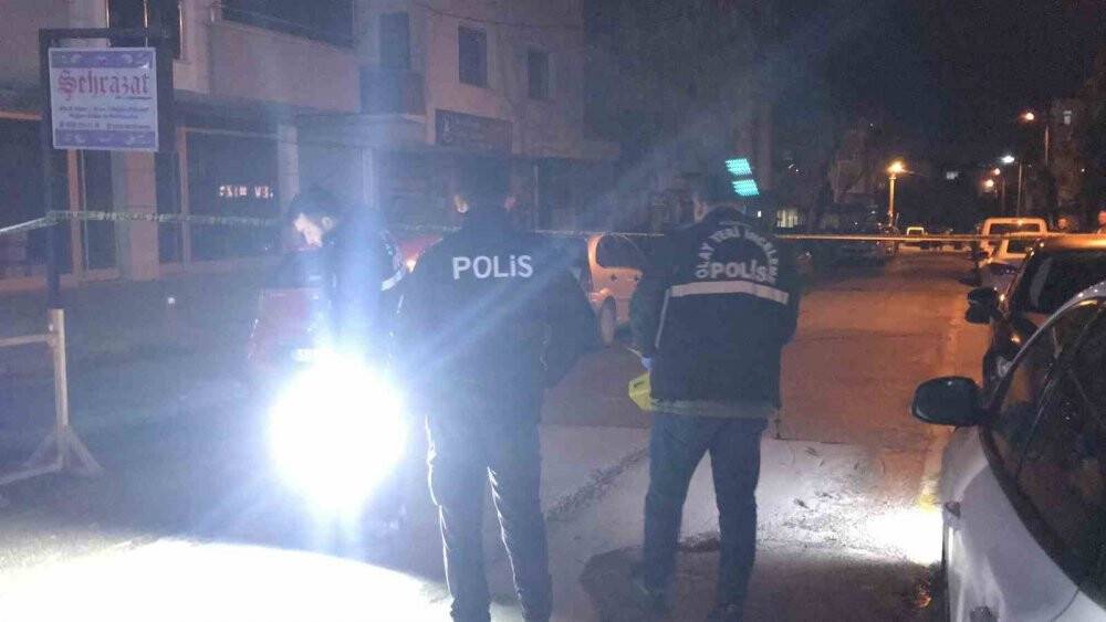 Evinin önünde acımasızca öldürüldü