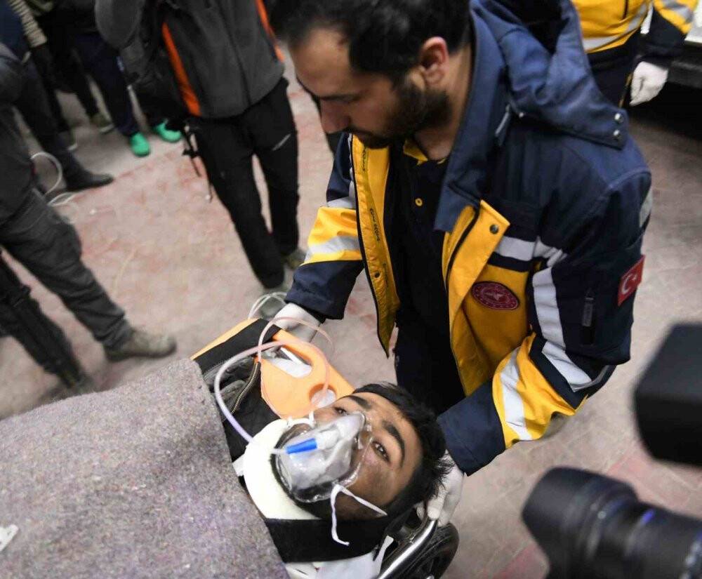 Depremin 12. gününde art arda 3 inanılmaz kurtuluş