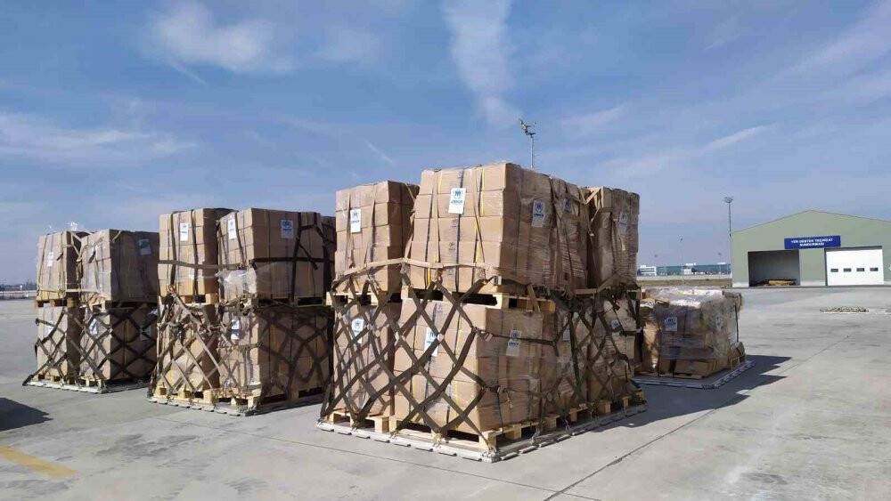 İstanbul’dan deprem bölgelerine binlerce yatak yola çıktı