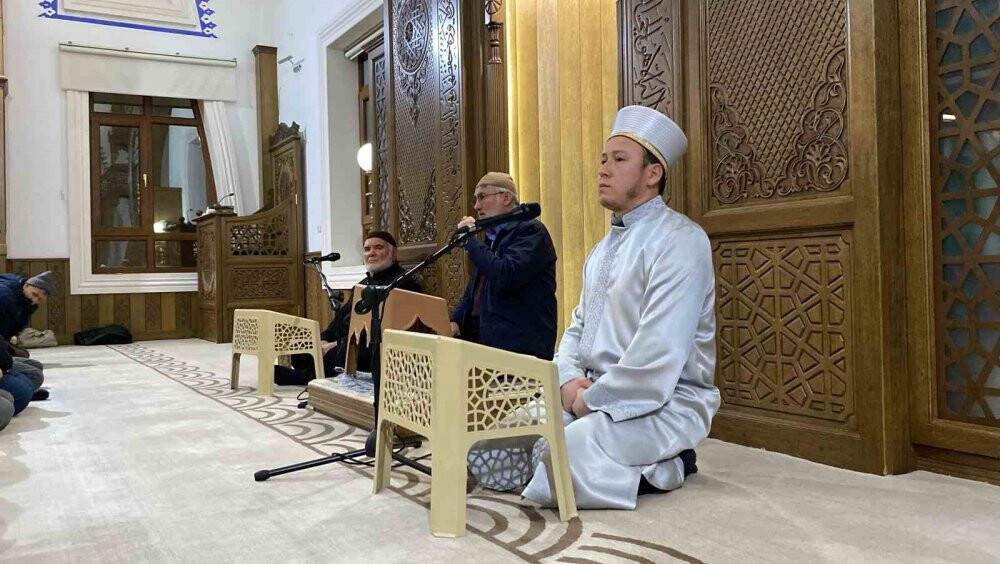 Kulu’da Miraç Kandili’nde camilerde yoğunluk