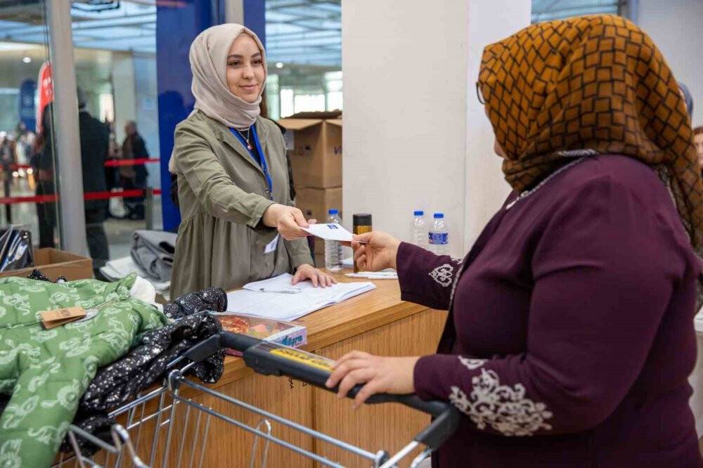 Bu mağazanın sermayesi para değil, sevgi