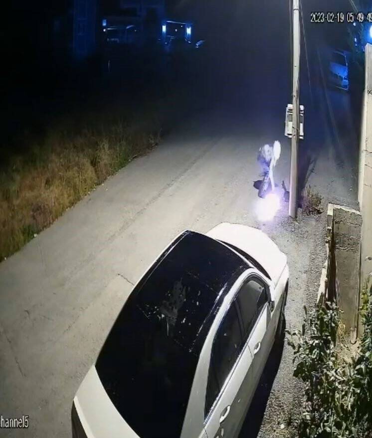 Konya'dan Manavgat'a misafirliğe giden vatandaşı aracı kundaklandı