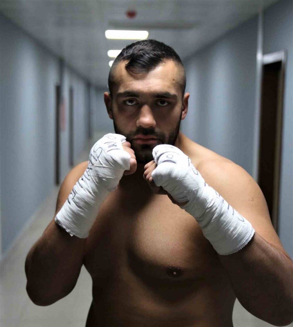 Ali Eren Demirezen, Almanya’nın en iyi boksörü seçildi