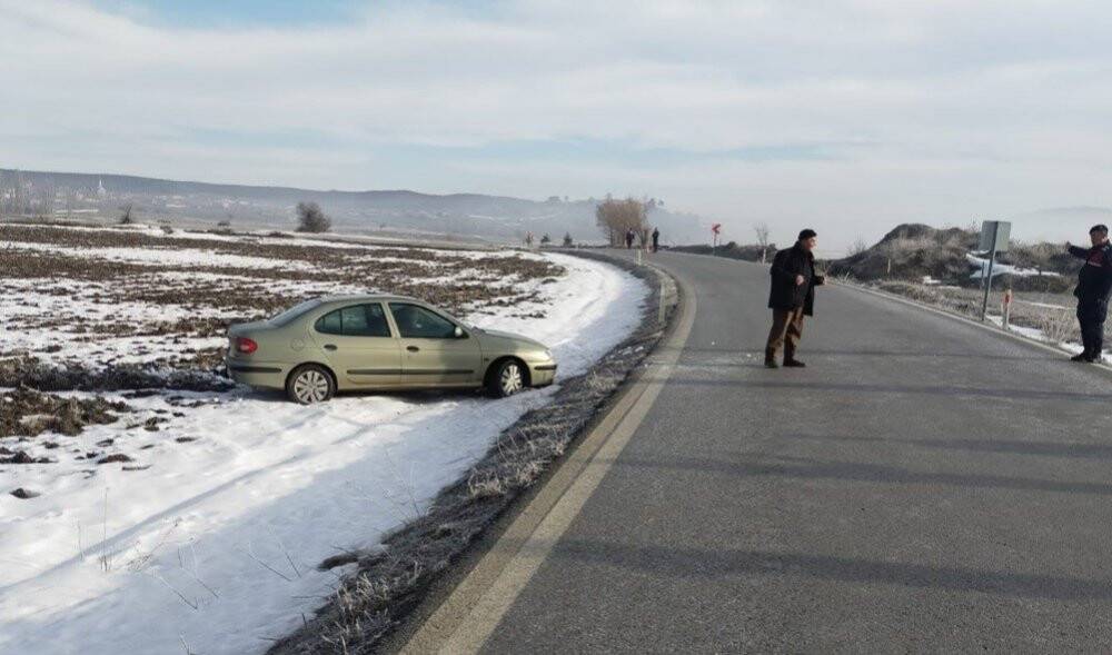 Buzlanma kazası: Hurdaya döndü