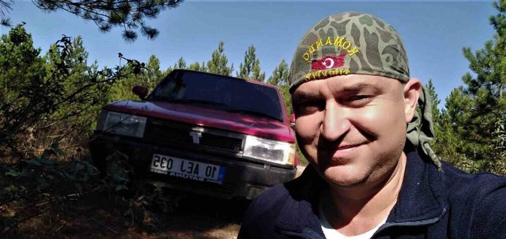 Depremzedeler için arabasını satışa çıkardı