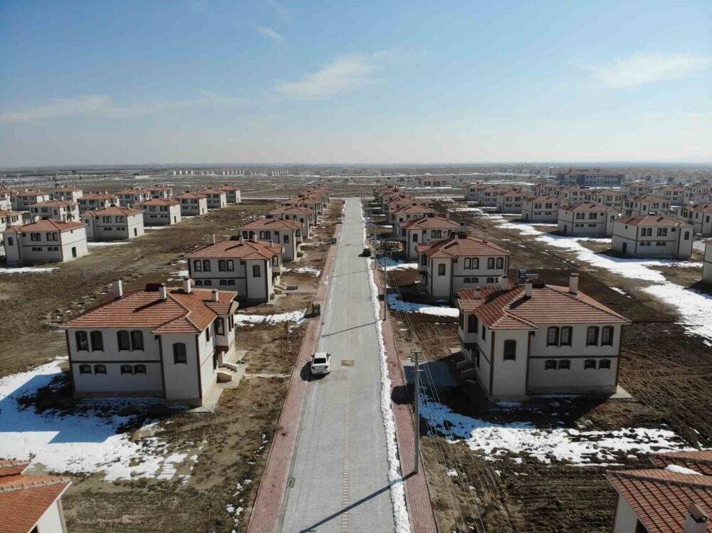 Dedemli halkının açtığı sıfır evlere depremzedeler yerleşti