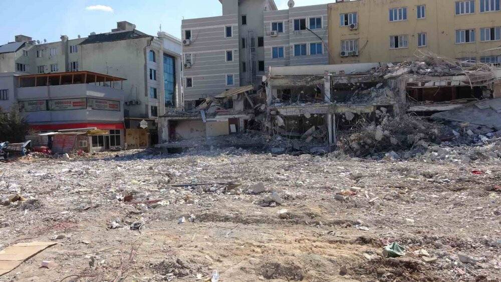 Deprem Adıyaman’da birçok oteli yıktı