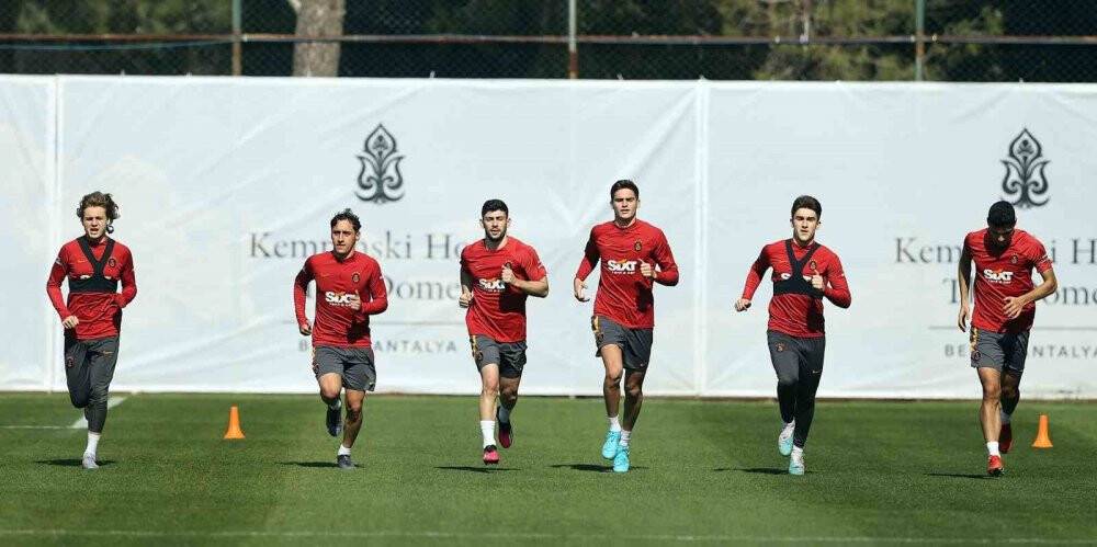 Galatasaray hazırlıklarına devam etti