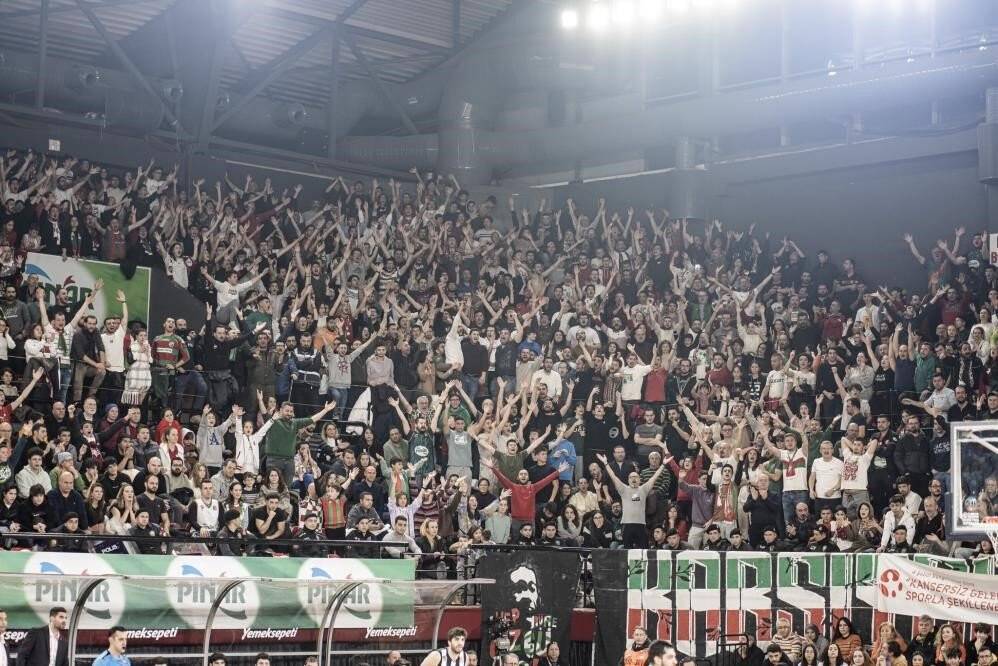 Pınar Karşıyaka ve AYOS Konyaspor depremzedeler için oynayacak