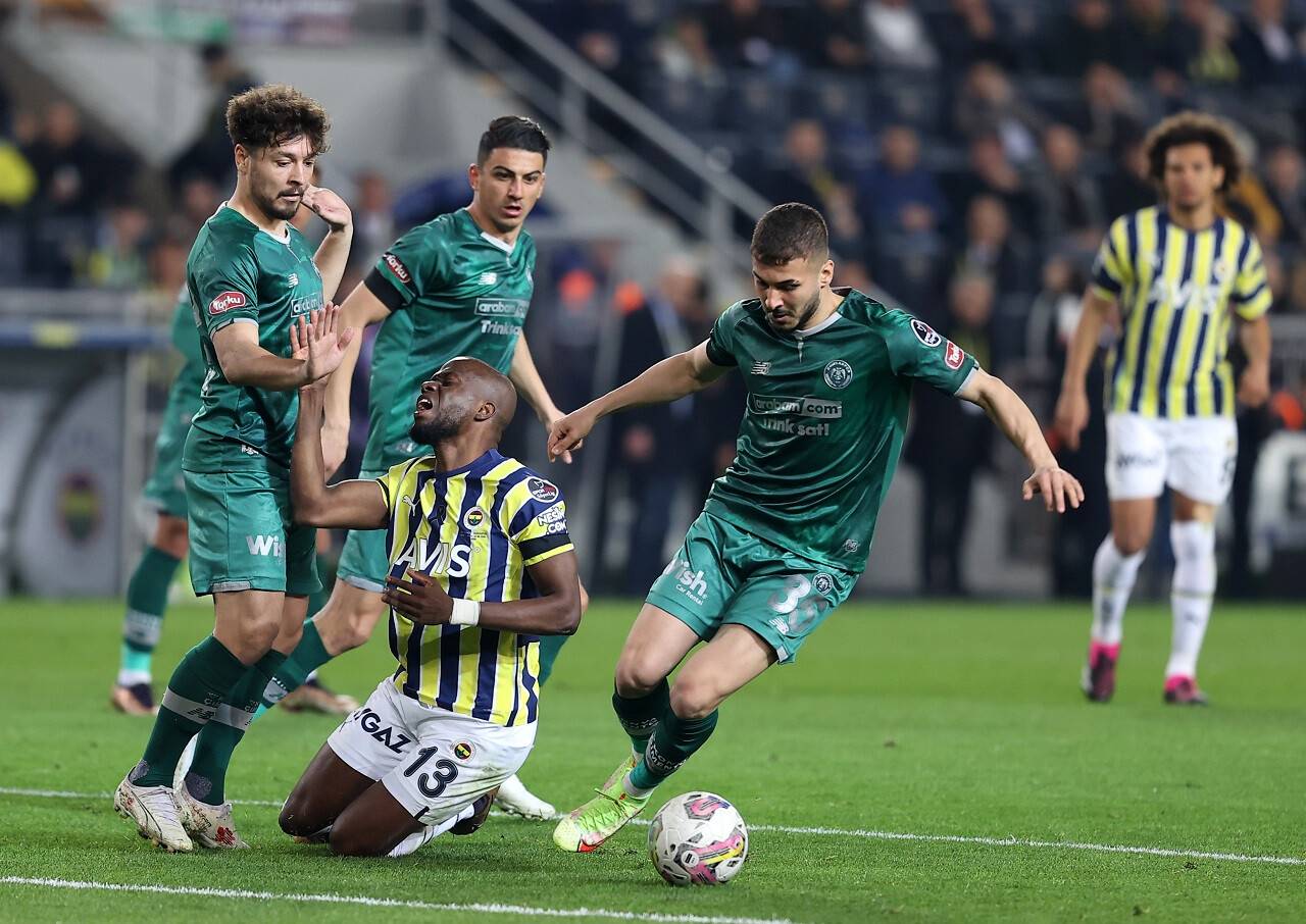 aa-20230225-30413555-30413553-fenerbahce-arabamcom-konyaspor-002.jpg