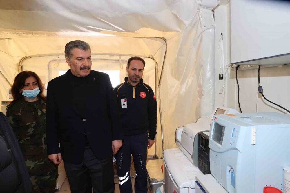 Bakan Koca: “Görev yeri deprem bölgesi olan ve tayin isteyen sağlık personeli için düzenleme yaptık”