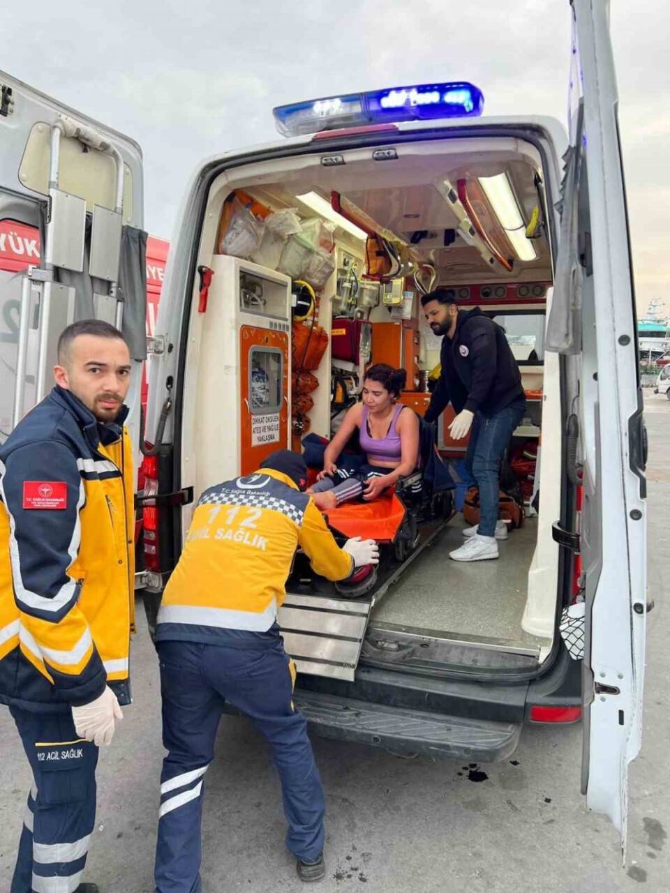 Yüzmek içn girdiği denizde boğuluyordu