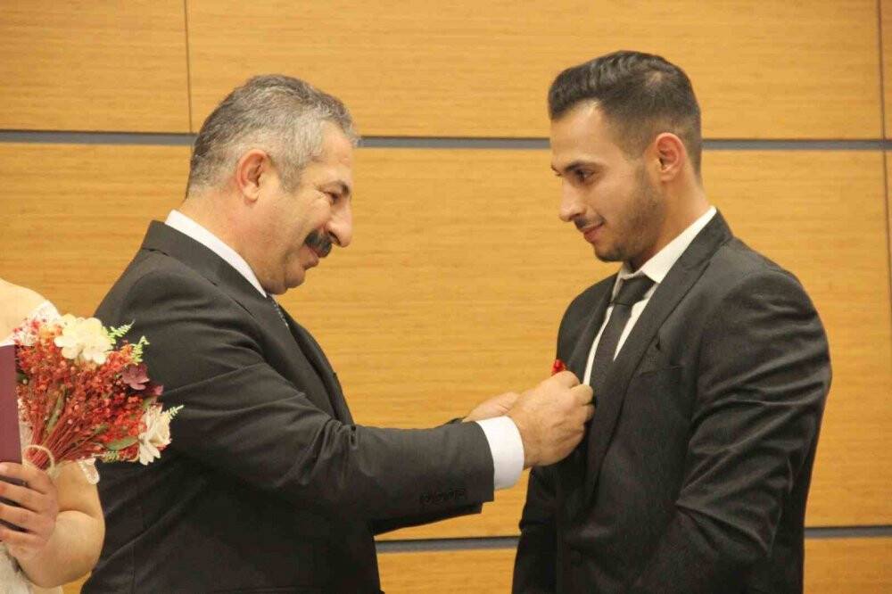 Deprem öncesi nikah tarihi alan çiftin nikahı Konya'da kaldıkları yurtta kıyıldı