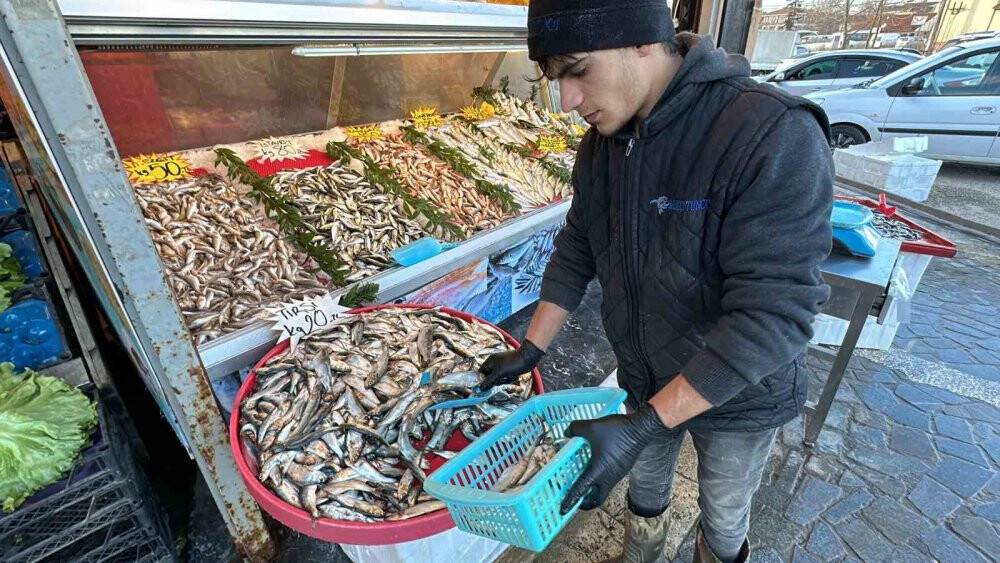 Havalar ısındı, fiyatları düştü