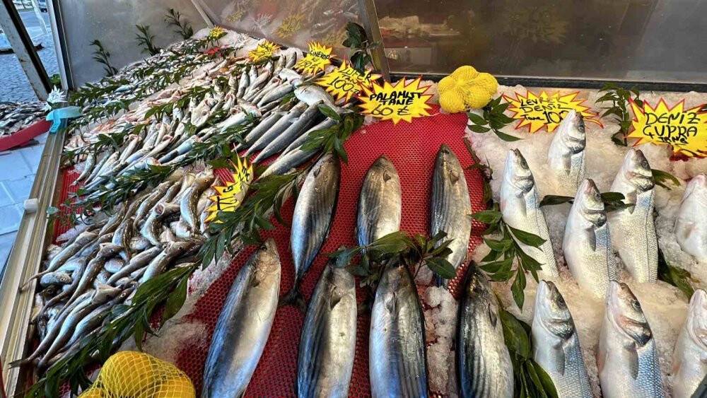 Havalar ısındı, fiyatları düştü