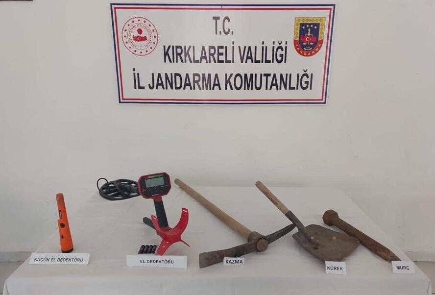 Çamurla yakayı ele verdiler