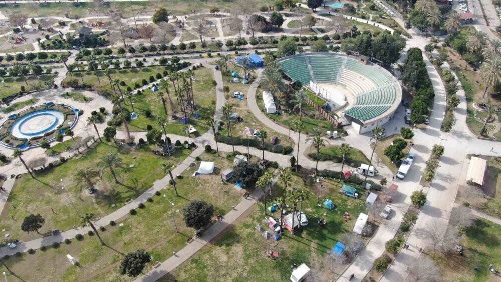 Evlerine girmeye korkuyorlar