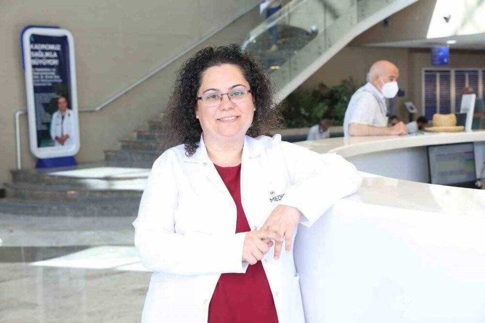 “Acımız ve üzüntümüzle yaşamın içinde kalmamız gerekir”