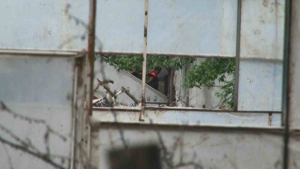 Babasını öldürüp annesini rehin almıştı, istenen ceza belli oldu