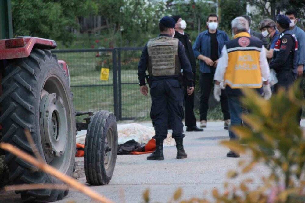 Babasını öldürüp annesini rehin almıştı, istenen ceza belli oldu