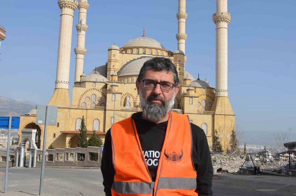 Kahramanmaraş’ın simgesi dimdik ayakta