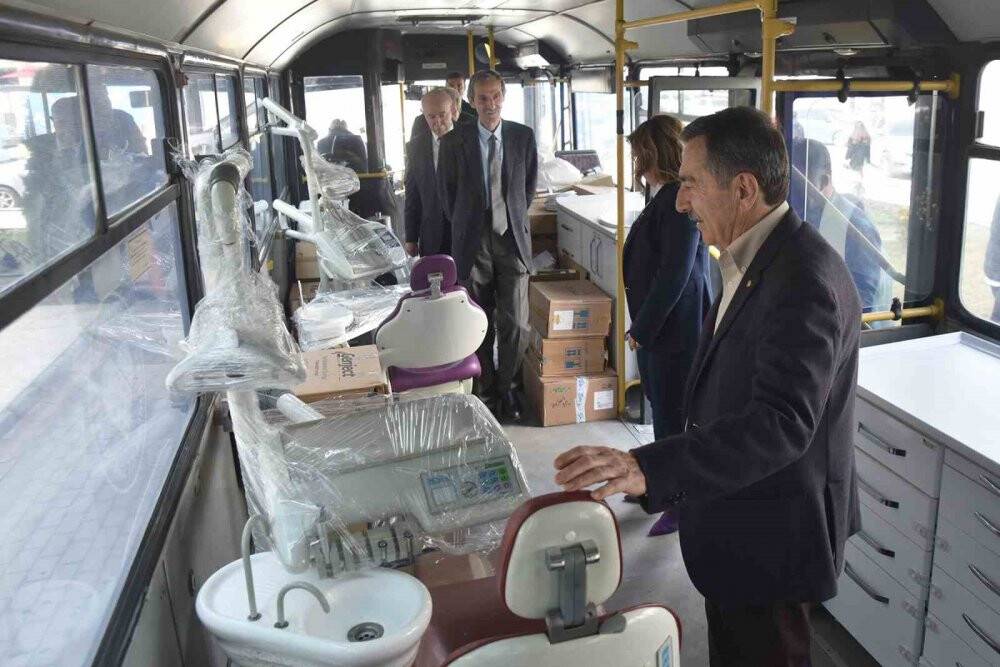 Konya Büyükşehir Belediyesi'nin 'Mobil Diş Aracı 'örnek oldu